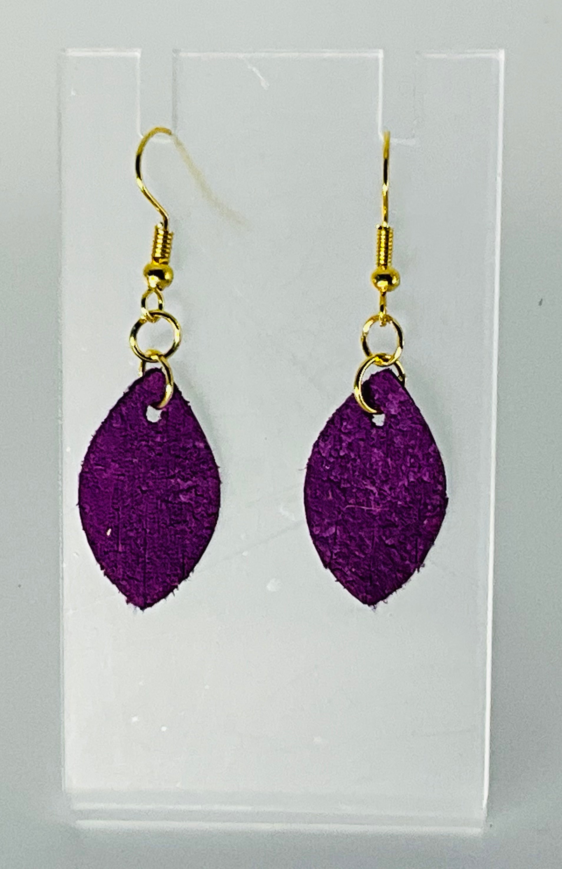Kaity Bee Tiny Suede Feather Earrings